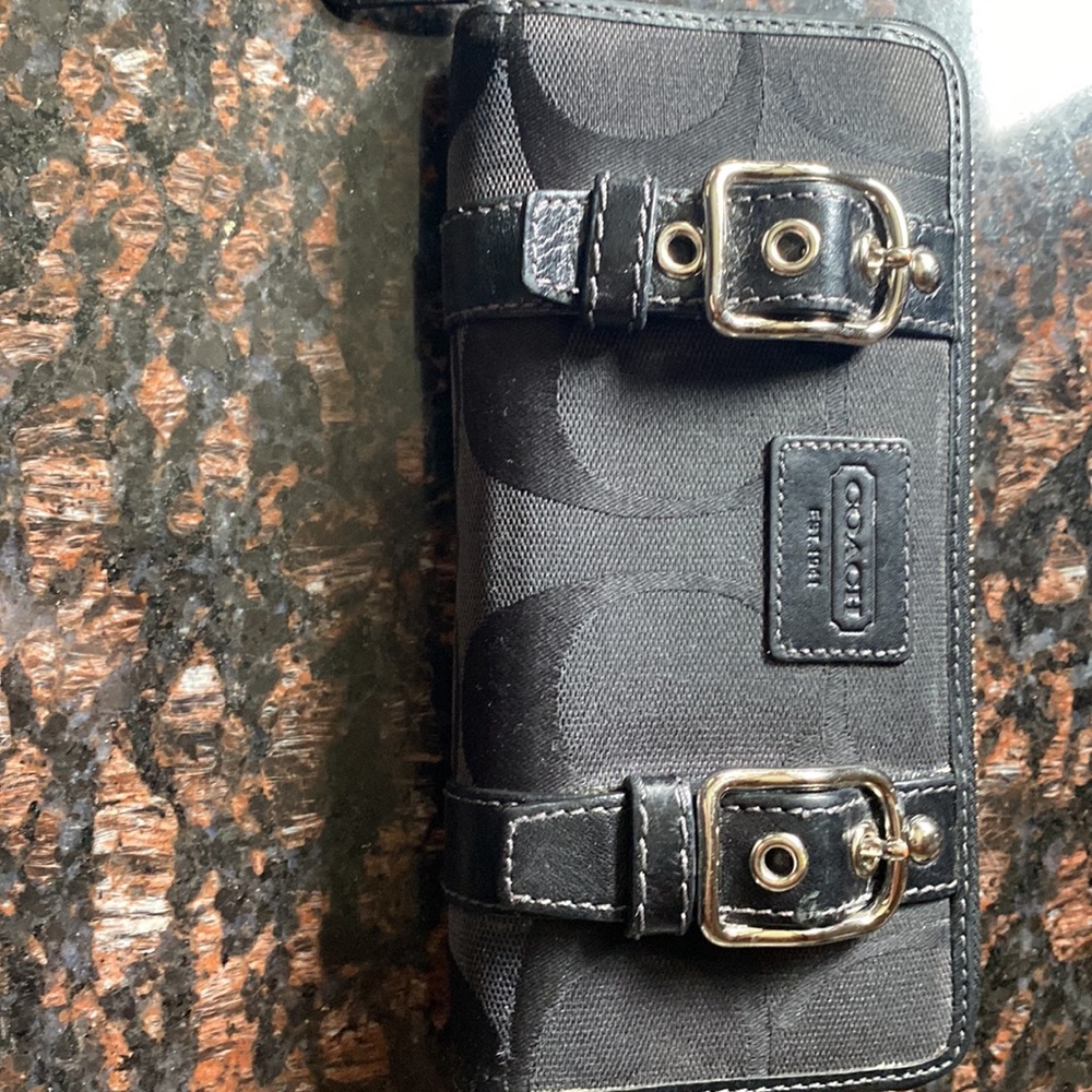 Coach wallet for women - Picture 2 of 4